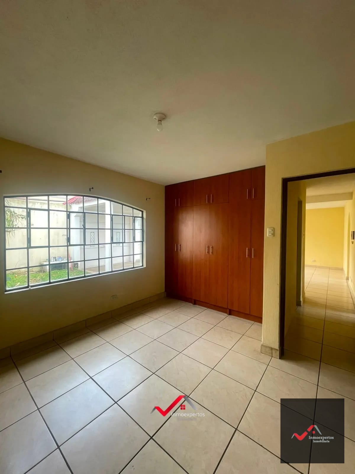 Casa en Renta | San Cristóbal, Zona 8 de Mixco | Sector B1 — Casa en Alquiler en Zona 8 Mixco, Guatemala, Ciudad — foto 8 de 17