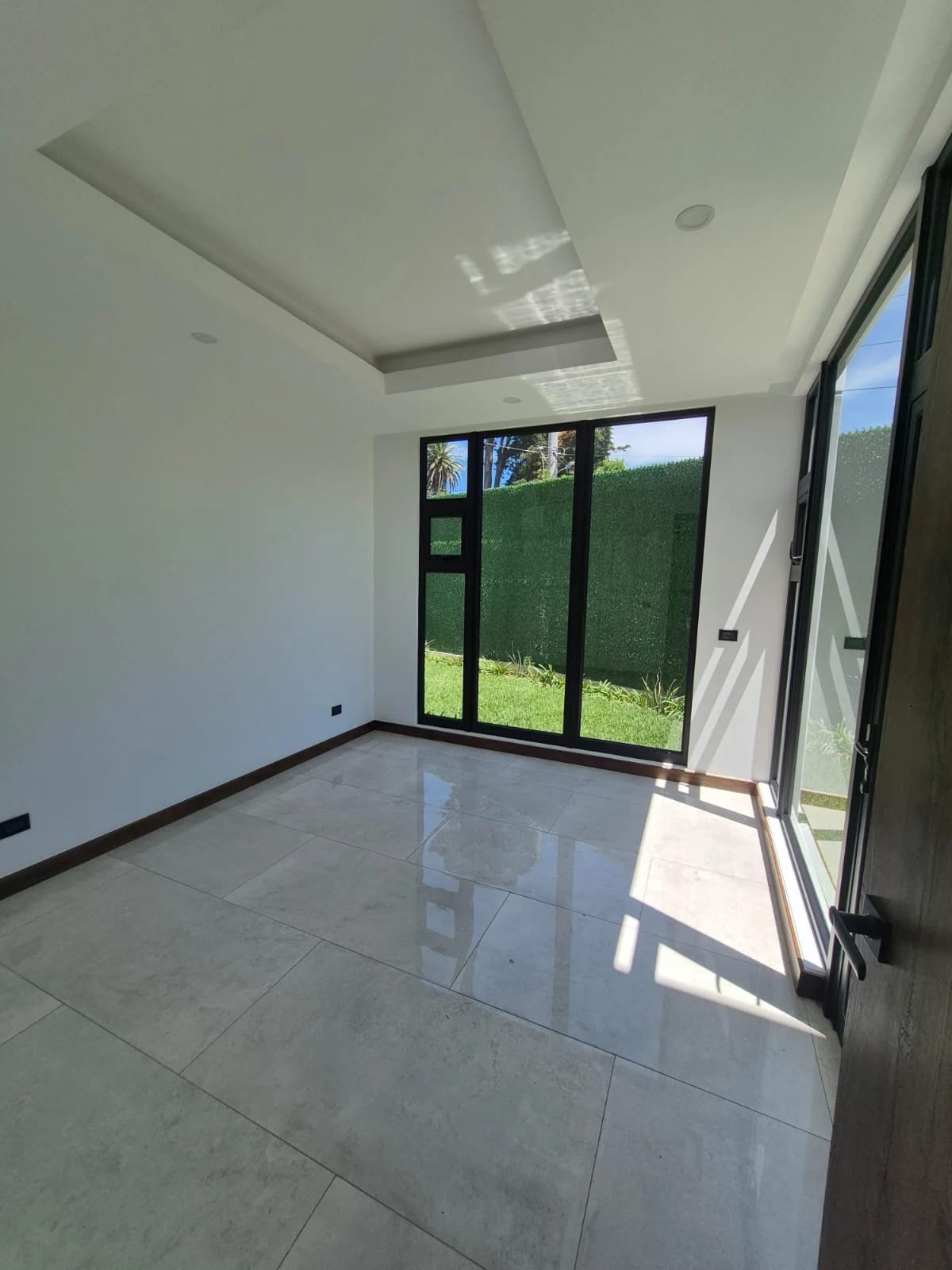 Casa para Estrenar en Condominio Arrazola 1, km 17.5 CAES — Casa en Venta en Carretera a El Salvador, Guatemala, Ciudad — foto 6 de 17