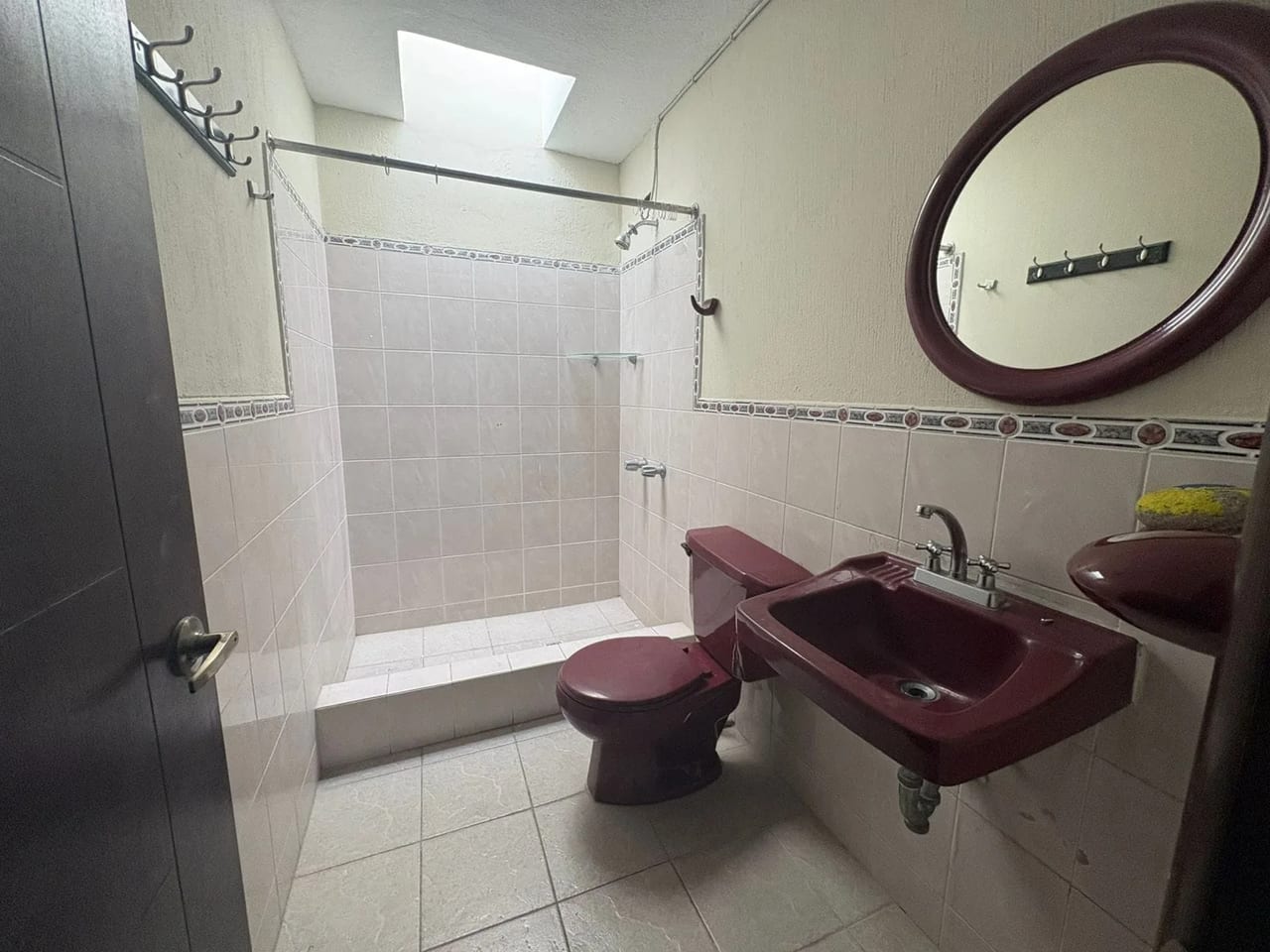 Gran Oportunidad de Inversión en Ciudad de Plata, Zona 7 — Casa en Venta en Zona 7, Guatemala, Ciudad — foto 9 de 12