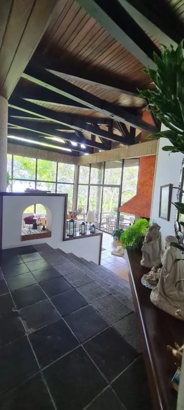 Vendo Preciosa Propiedad en Bellas Luces Santa Catarina Pinula — Casa en Venta en Santa Catarina Pinula, Guatemala, Ciudad — foto 2 de 10