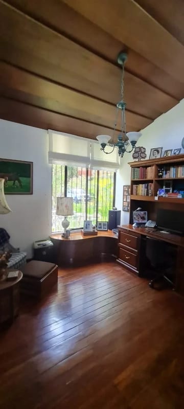 Vendo Preciosa Propiedad en Bellas Luces Santa Catarina Pinula — Casa en Venta en Santa Catarina Pinula, Guatemala, Ciudad — foto 4 de 10