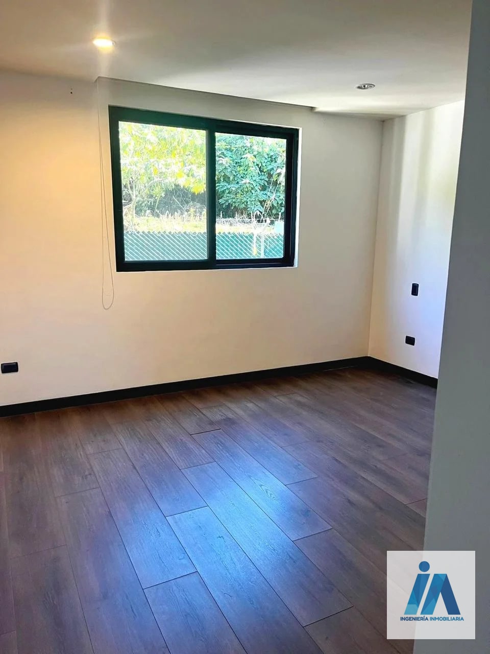 CASA EN ALQUILER 📍 Condominio San Lázaro, Zona 15 - 11