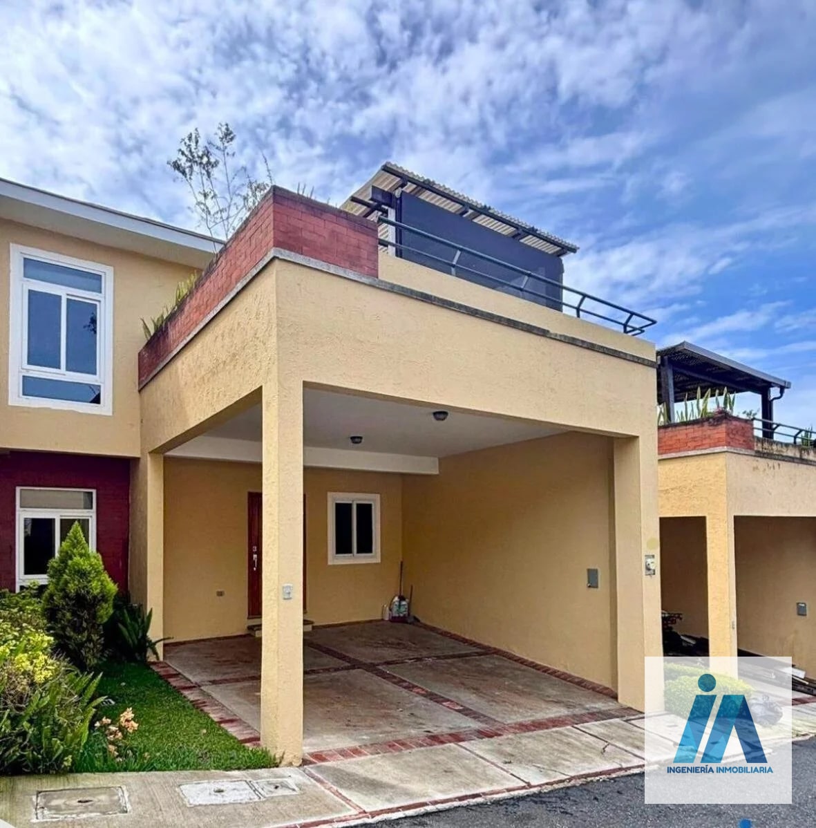 CASA EN ALQUILER 📍Bosques de Arrazola, km 16.5 Carretera a El Salvador — Casa en Alquiler en Carretera a El Salvador, Guatemala, Ciudad — foto 1 de 14