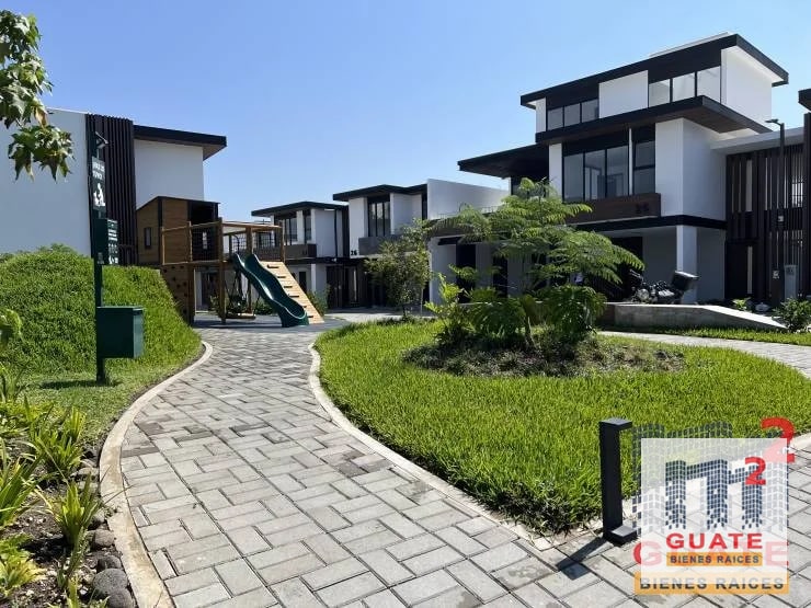 Casa en condominio en Venta, Zona 10 — Casa en Venta en Zona 10, Guatemala, Ciudad — foto 3 de 8