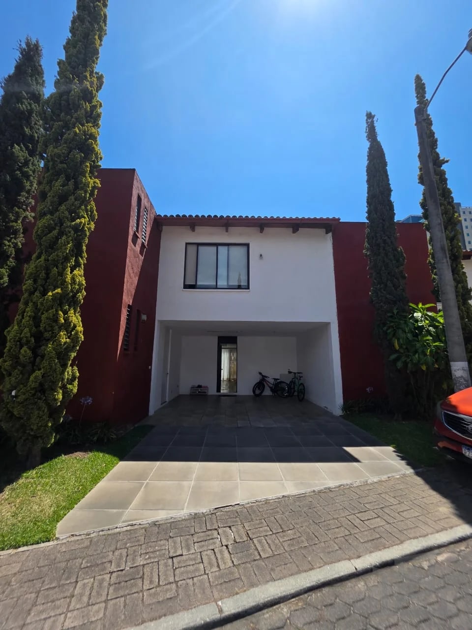 Casa en venta – Zona 10 | Condominio exclusivo de solo 10 casas - 3