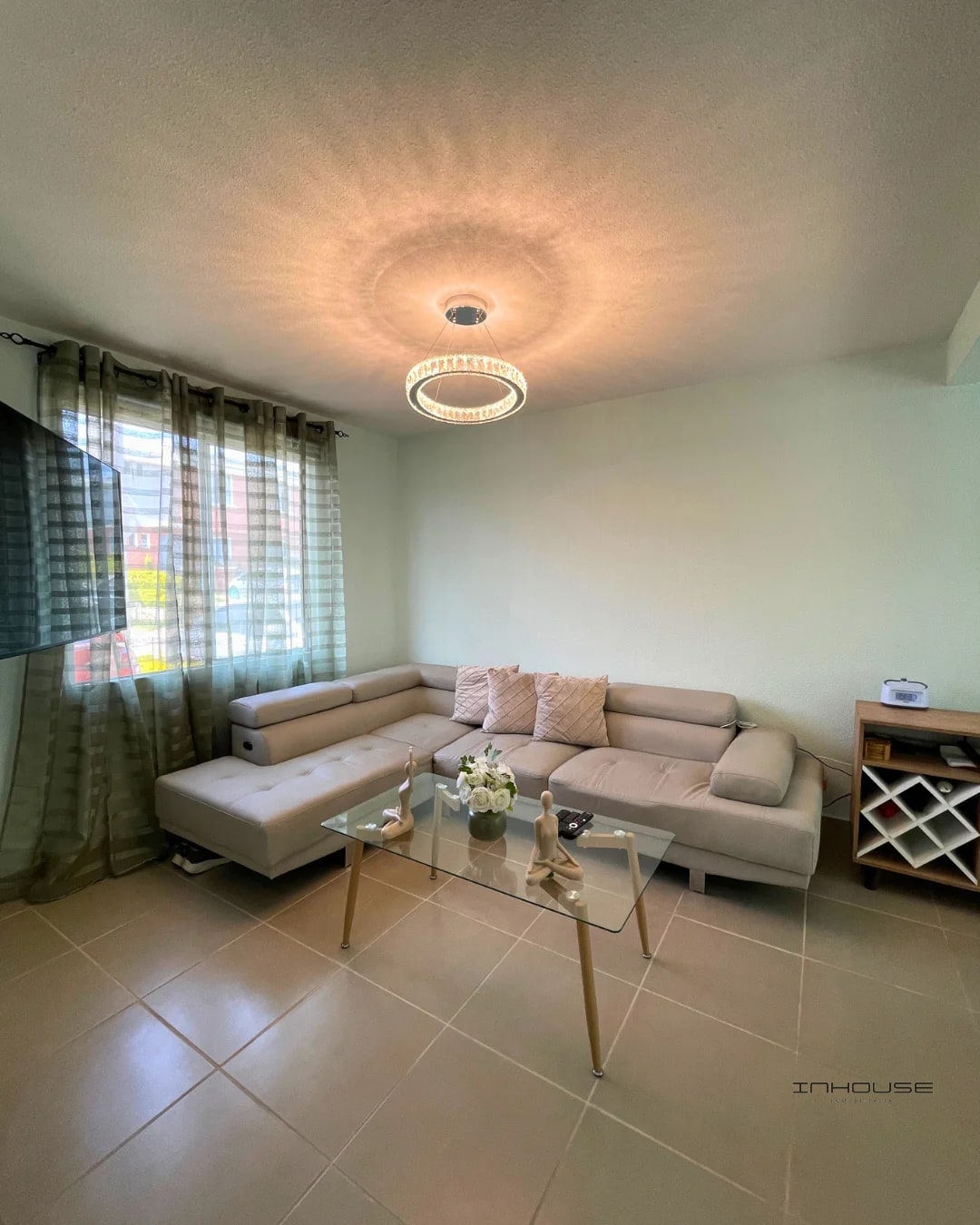 CASA EN VENTA EN VILLA NUEVA, DENTRO DE GARITA. - 5