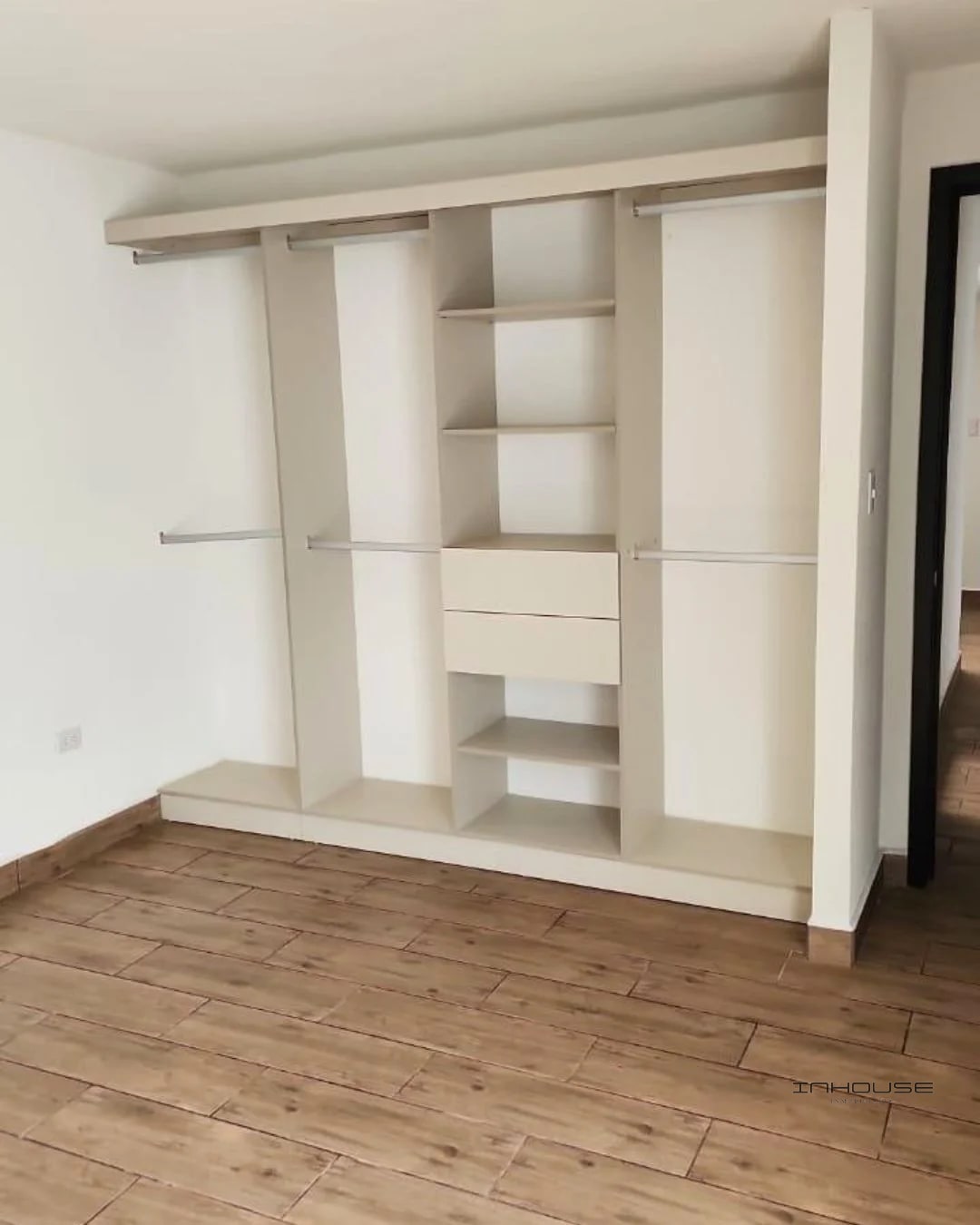 CASA EN VENTA EN SERENA DE ARRAZOLA - 10