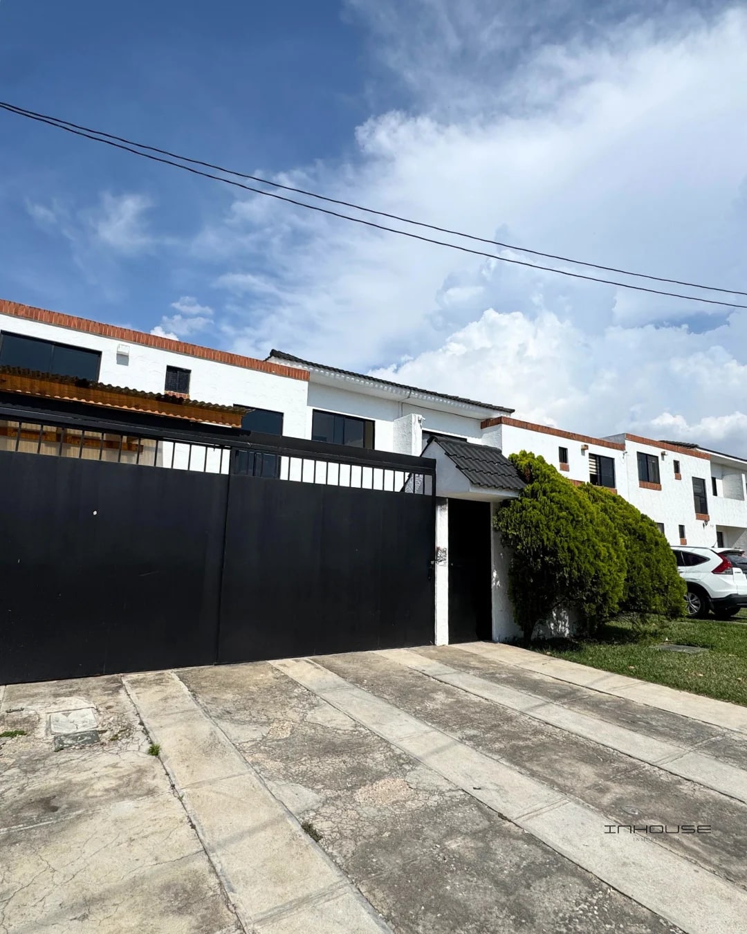 CASA EN RENTA ZONA 16 HACIENDA REAL, PORTAL DE SAN ISIDRO — Casa en Alquiler en Portal de San Isidro I, Zona 16, Guatemala, Ciudad — foto 1 de 10
