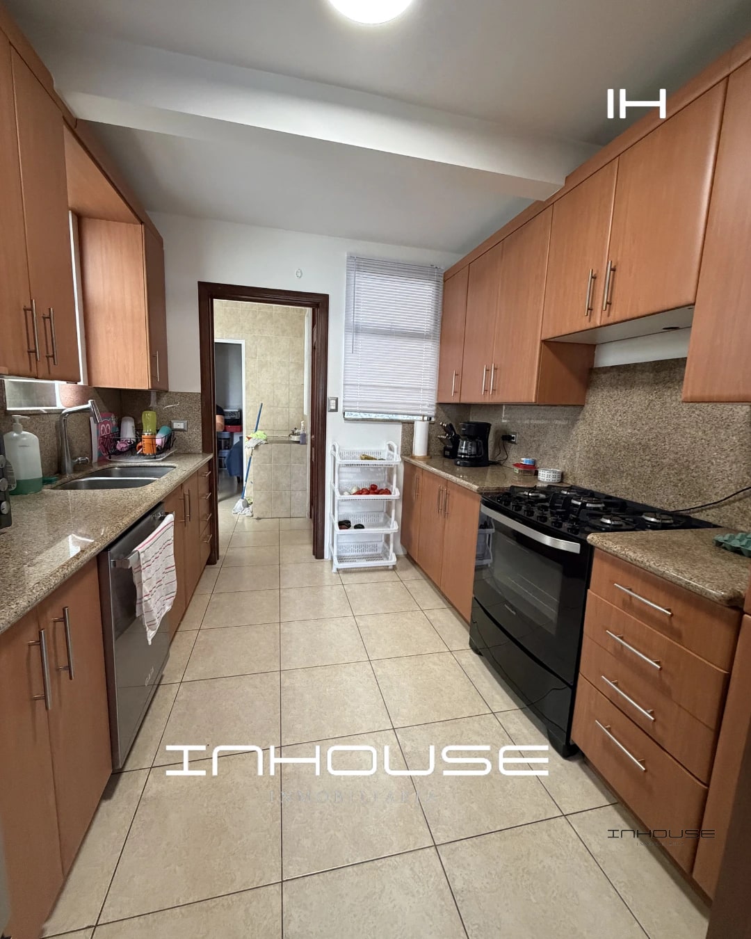 CASA EN VENTA EN CARRETERA A EL SALVADOR — Casa en Venta en Bosque Escondido, Carretera a El Salvador, Guatemala, Ciudad — foto 4 de 10