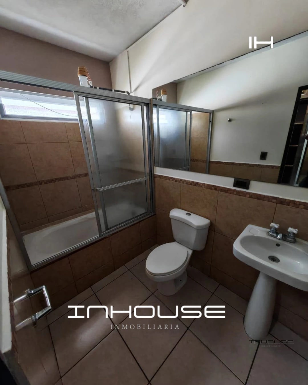 CASA EN VENTA EN ZONA 16 HACIENDA REAL — Casa en Venta en Hacienda Real, Zona 16, Guatemala, Ciudad — foto 10 de 10