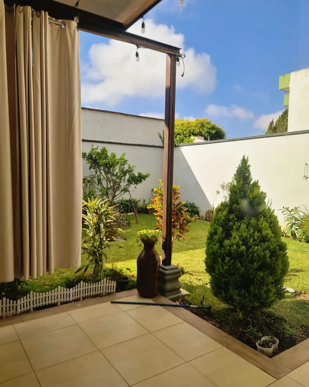 CASA EN VENTA EN CAES KM 15.8 PARAJE SOLAR — Casa en Venta en Paraje Solar, Carretera a El Salvador, Guatemala, Ciudad — foto 3 de 9