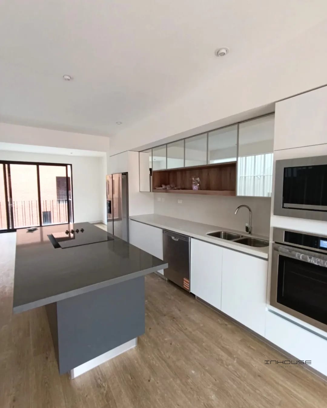 CASA EN RENTA, ZONA 13, IRIDIA HOMES PARA ESTRENAR — Casa en Alquiler en Zona 13, Guatemala, Ciudad — foto 2 de 11