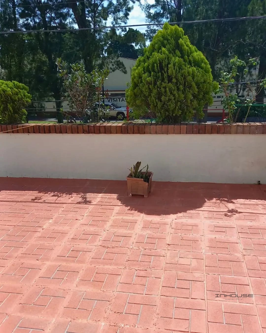 CASA EN RENTA ZONA 14 LA VILLA LOS DELFINES — Casa en Alquiler en Zona 14, Guatemala, Ciudad — foto 8 de 9