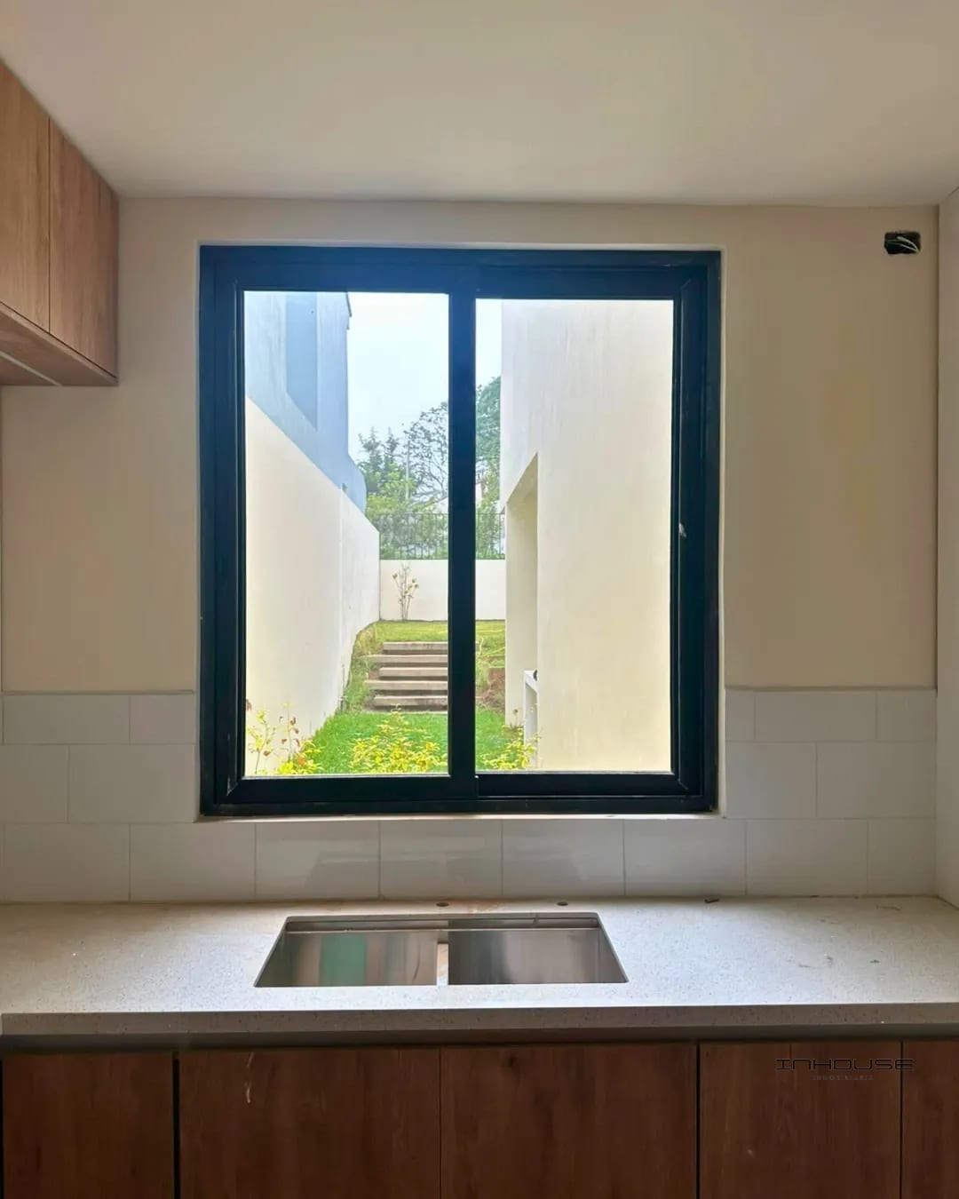 CASA EN VENTA EN CAES, ARRAZOLA KM 16.5 PARA ESTRENAR — Casa en Venta en Carretera a El Salvador, Guatemala, Ciudad — foto 9 de 10