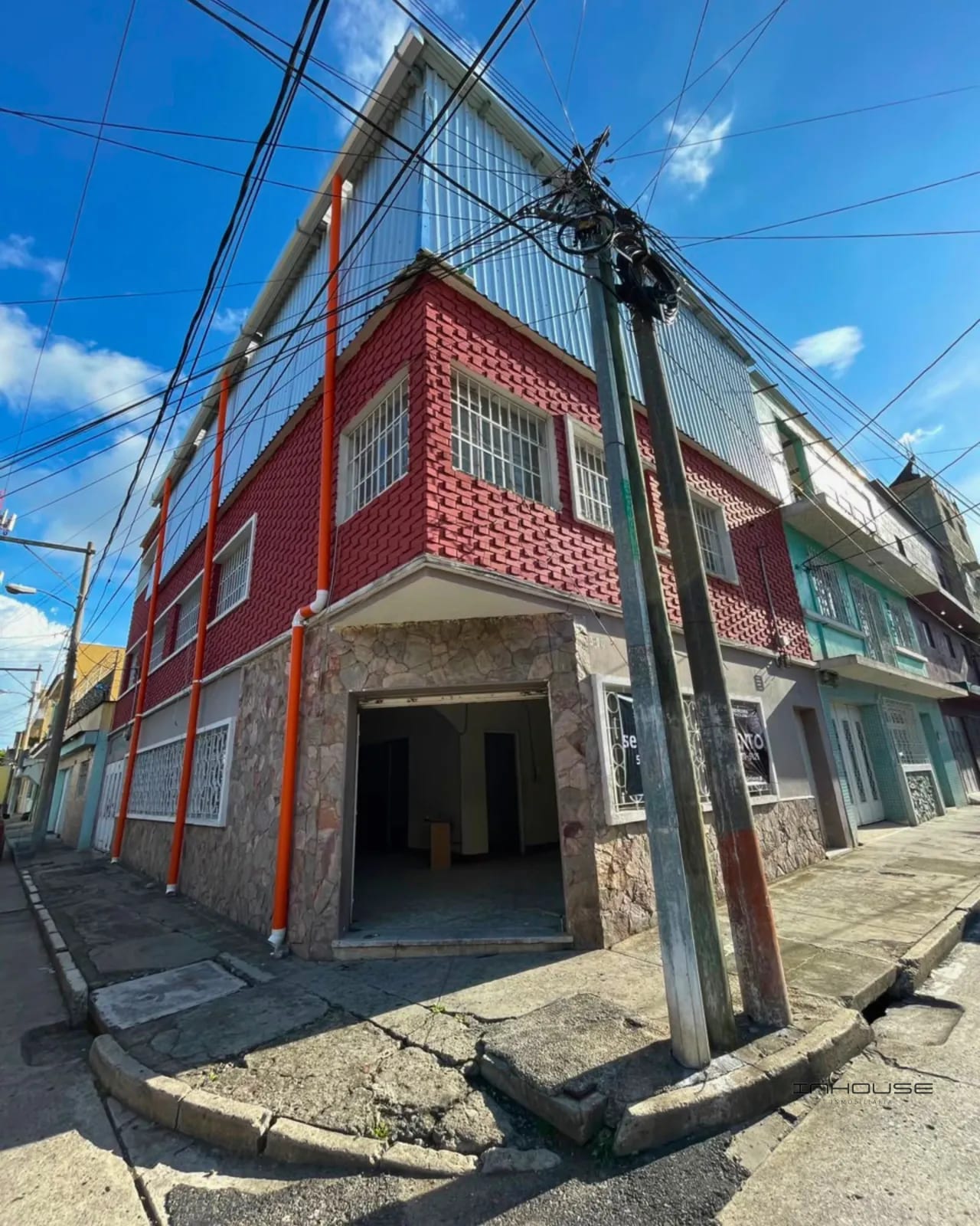 CASA EN RENTA EN ZONA 3 FUERA DE GARITA IDEAL PARA USO COMERCIAL — Casa en Alquiler en Zona 3, Guatemala, Ciudad — foto 1 de 9