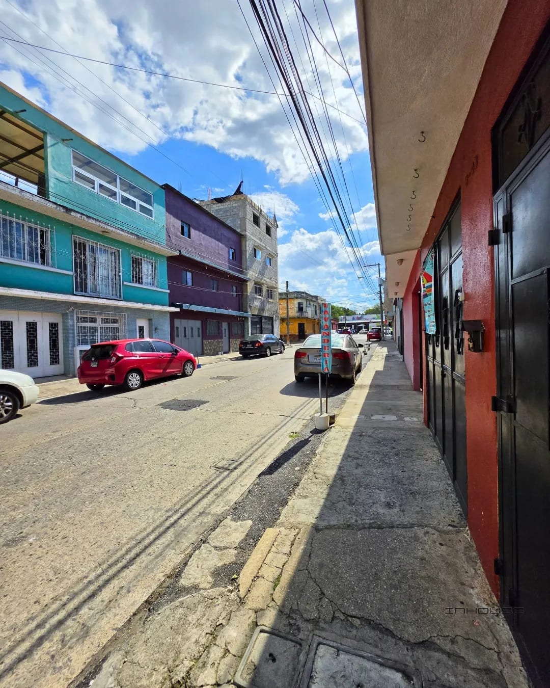 CASA EN VENTA EN ZONA 3 FUERA DE GARITA IDEAL PARA USO COMERCIAL — Casa en Venta en Zona 3, Guatemala, Ciudad — foto 3 de 12