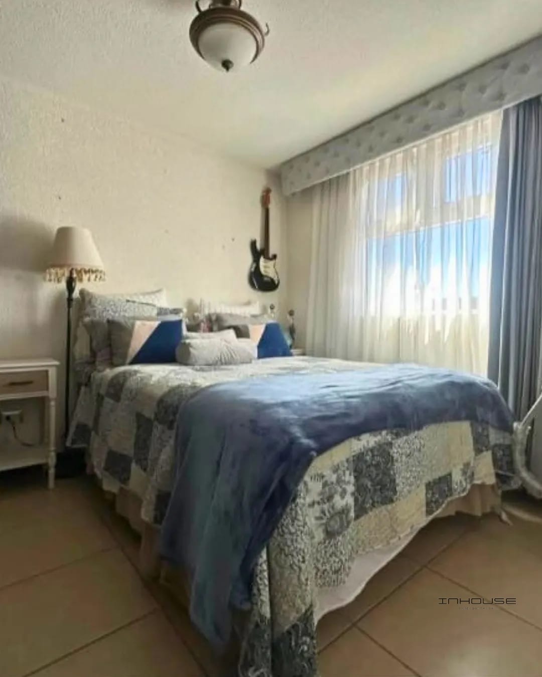 CASA EN VENTA EN CAES -ALTOS DE VILLAGE KM. 25 - — Casa en Venta en Carretera a El Salvador, Guatemala, Ciudad — foto 3 de 10