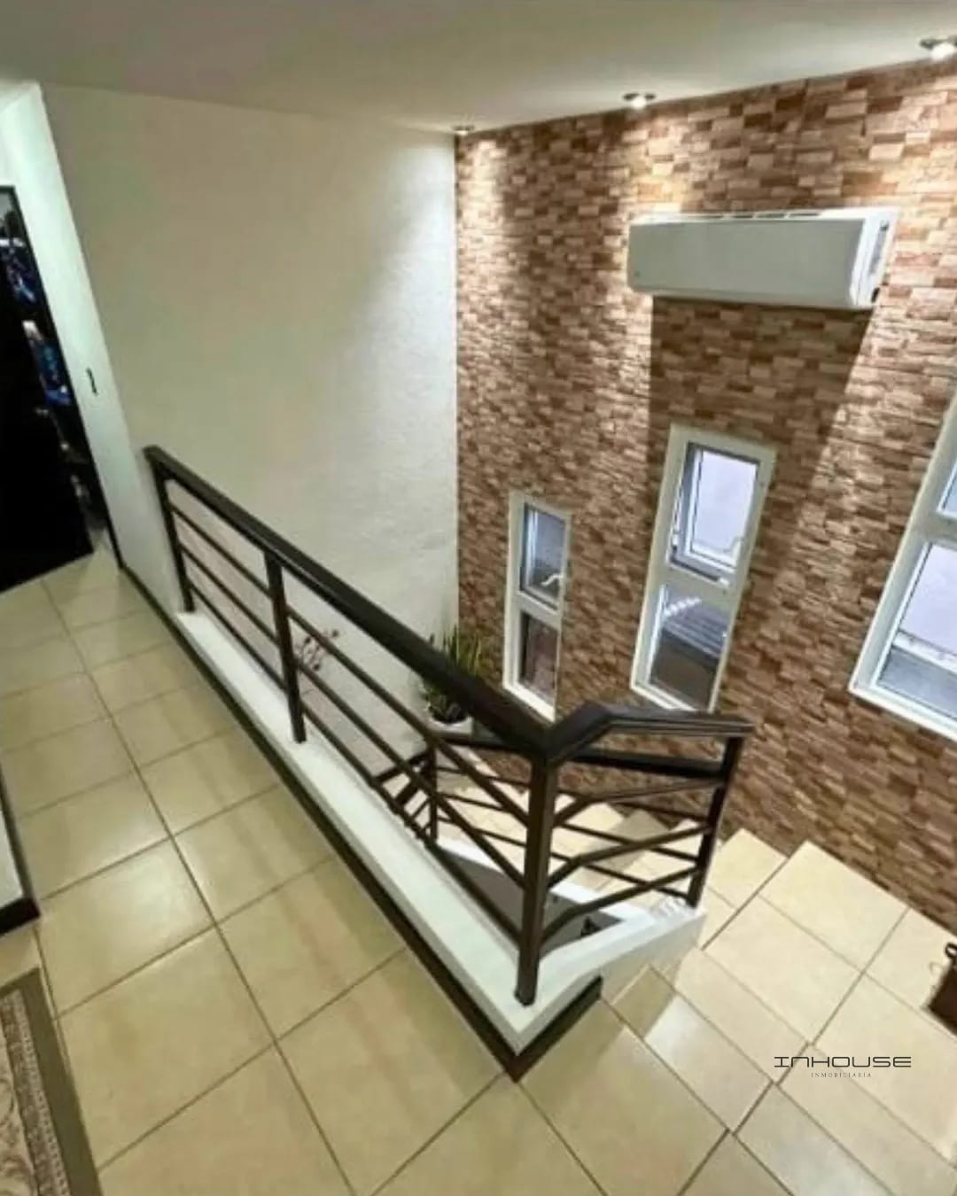 CASA EN VENTA EN CAES -ALTOS DE VILLAGE KM. 25 - — Casa en Venta en Carretera a El Salvador, Guatemala, Ciudad — foto 5 de 10