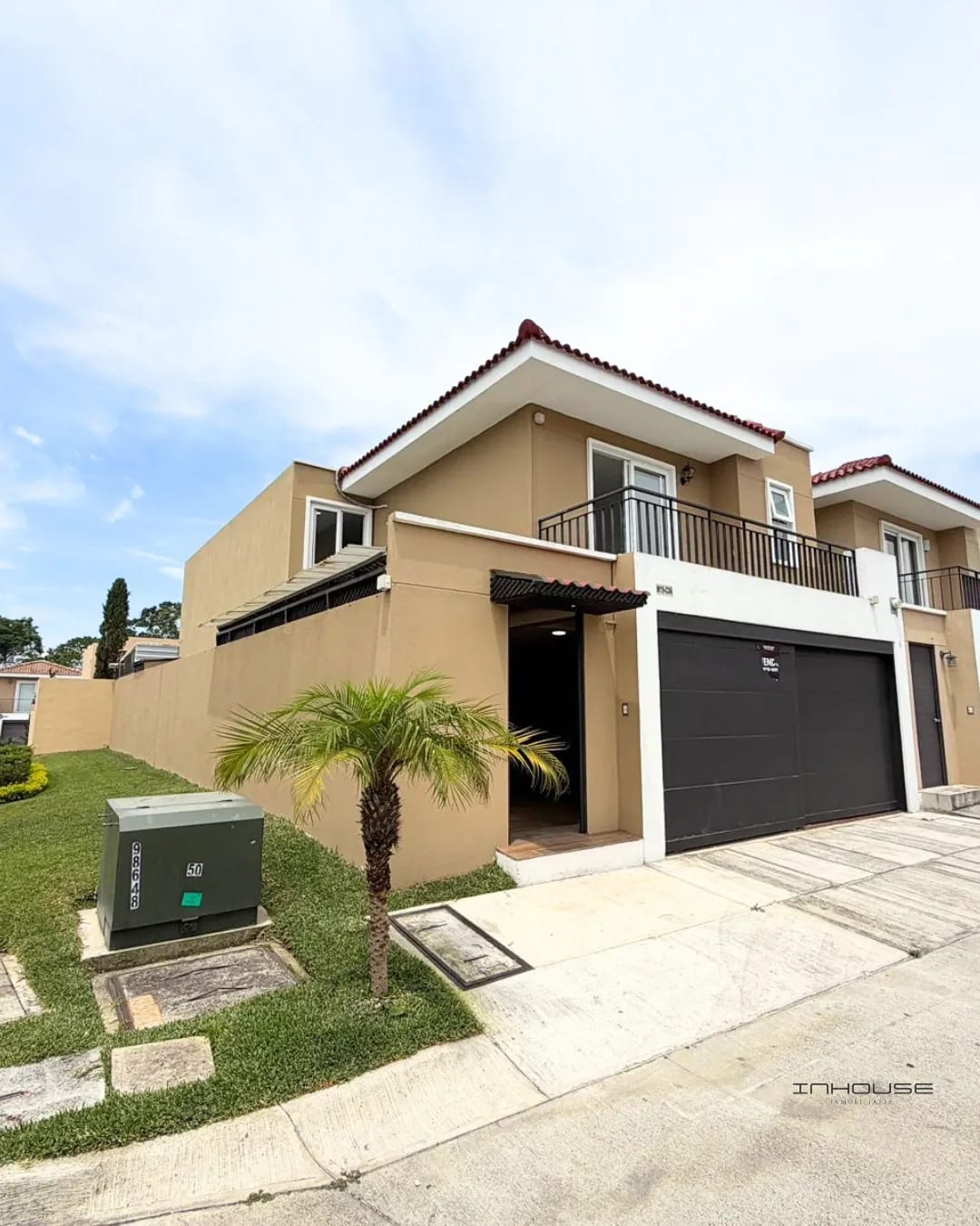 CASA EN VENTA CAES KM 19 -CUMBRES DE LA ARBOLEDA - — Casa en Venta en Carretera a El Salvador, Guatemala, Ciudad — foto 1 de 11