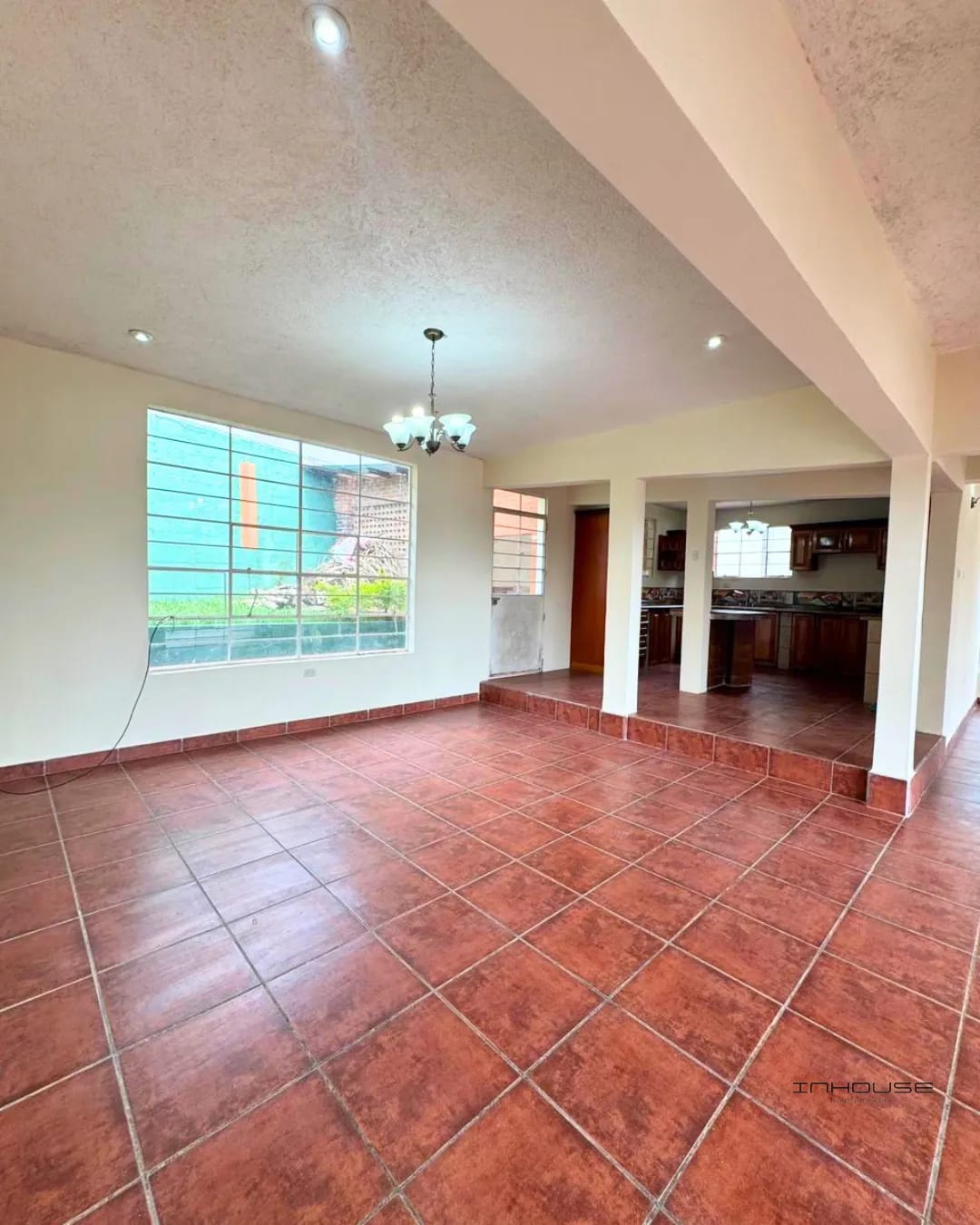 CASA EN RENTA ZONA 16 KANAJUYÚ — Casa en Alquiler en Kanajuyú, Zona 16, Guatemala, Ciudad — foto 5 de 9