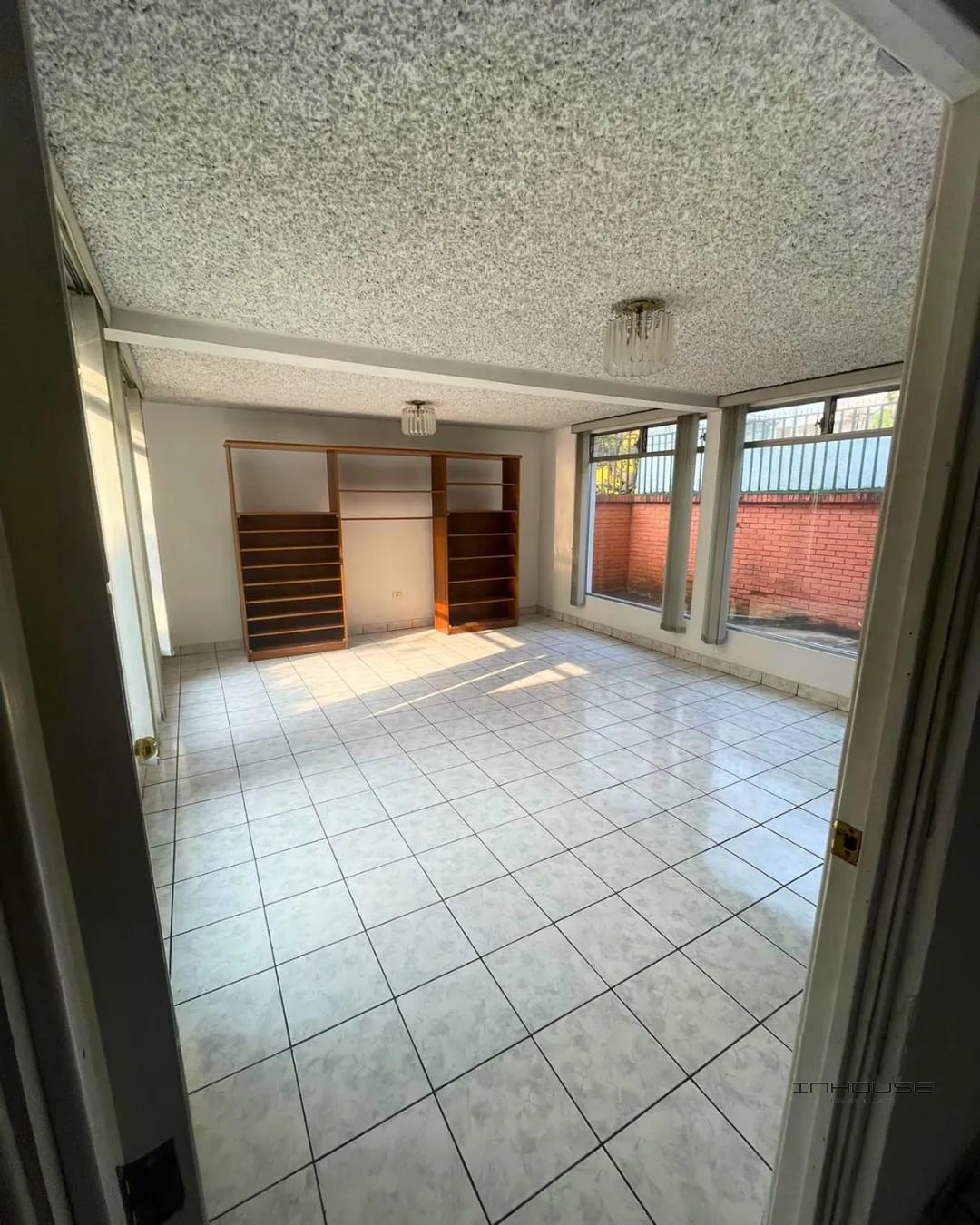 CASA EN RENTA EN ZONA 12 IDEAL PARA OFICINAS — Casa en Venta en Avenida Petapa, Zona 12, Guatemala, Ciudad — foto 5 de 10