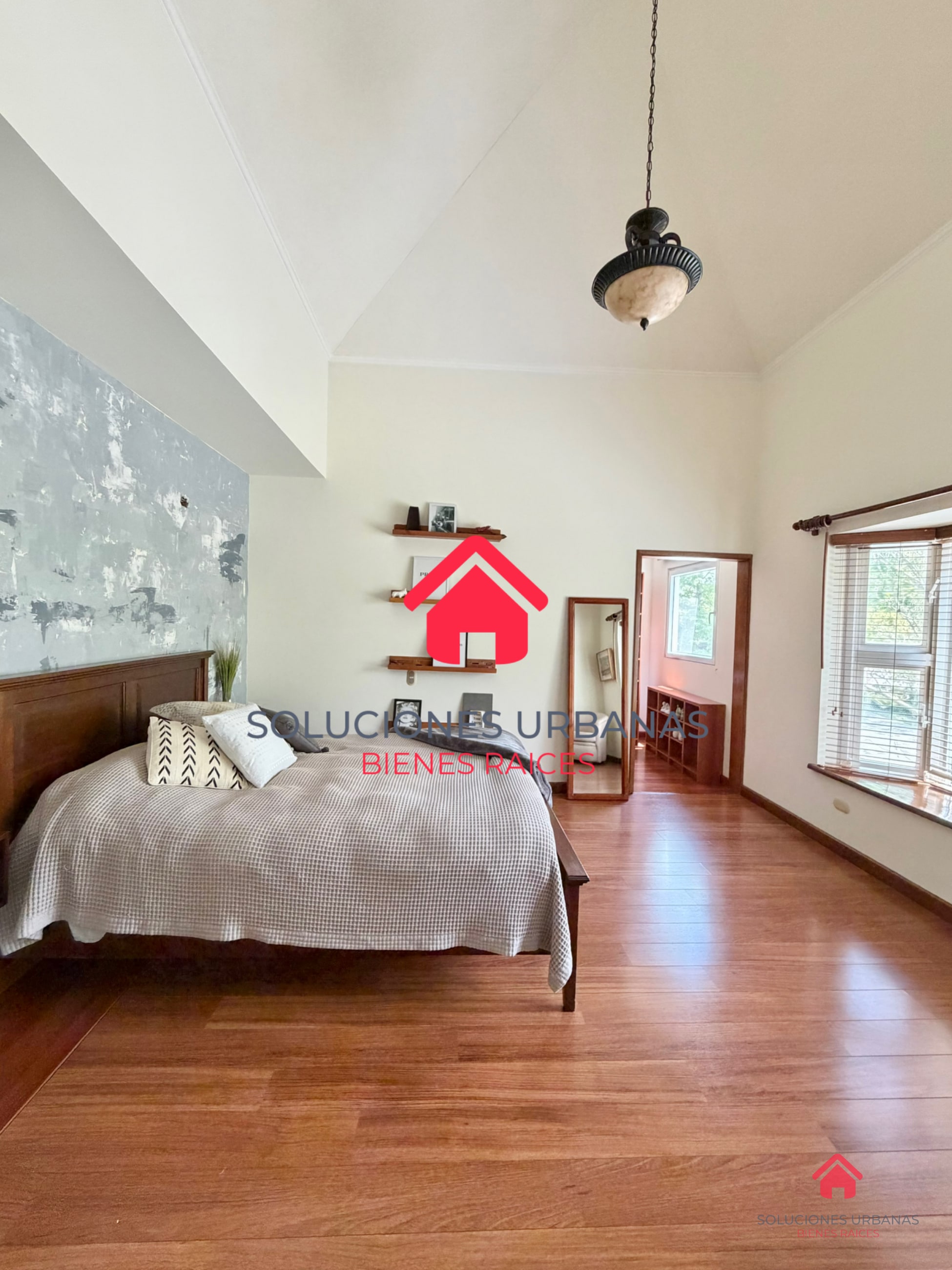 LINDISIMA CASA CON DORMITORIO EN PRIMER NIVEL COLINAS DE CASTEL - 6
