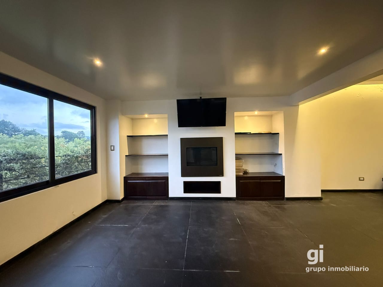 Casa Santuaria Muxbal, Encinos — Casa en Venta en Carretera a El Salvador, Guatemala, Ciudad — foto 2 de 16