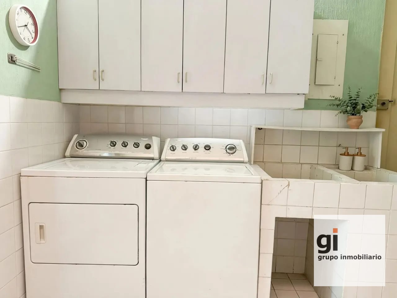 CASA EN ZONA 10. GRAN OPORTUNIDAD — Casa en Venta en Zona 10, Guatemala, Ciudad — foto 10 de 12