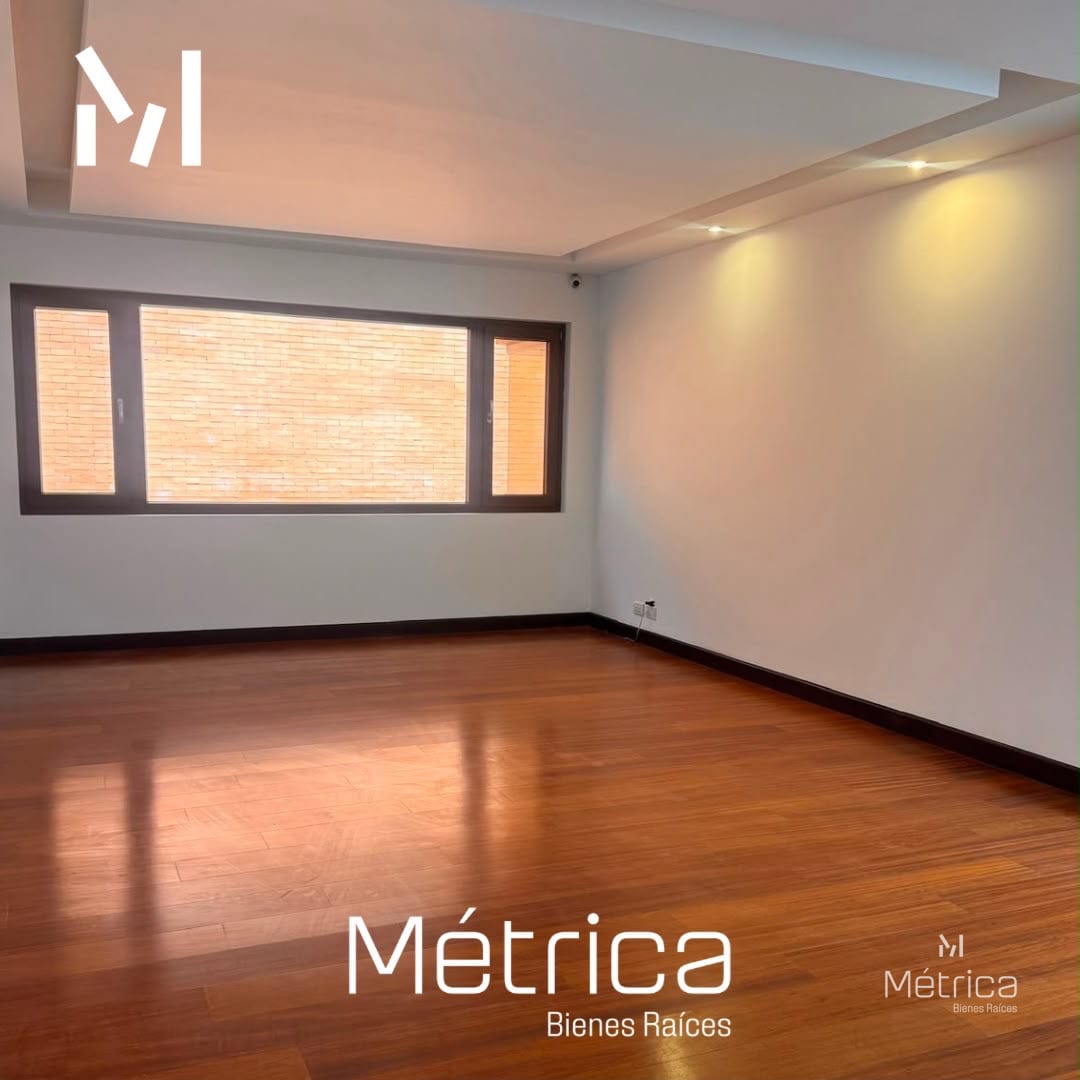 Casa en renta con remodelación Condominio La Joya zona 10 — Casa en Alquiler en Zona 10, Guatemala, Ciudad — foto 7 de 10