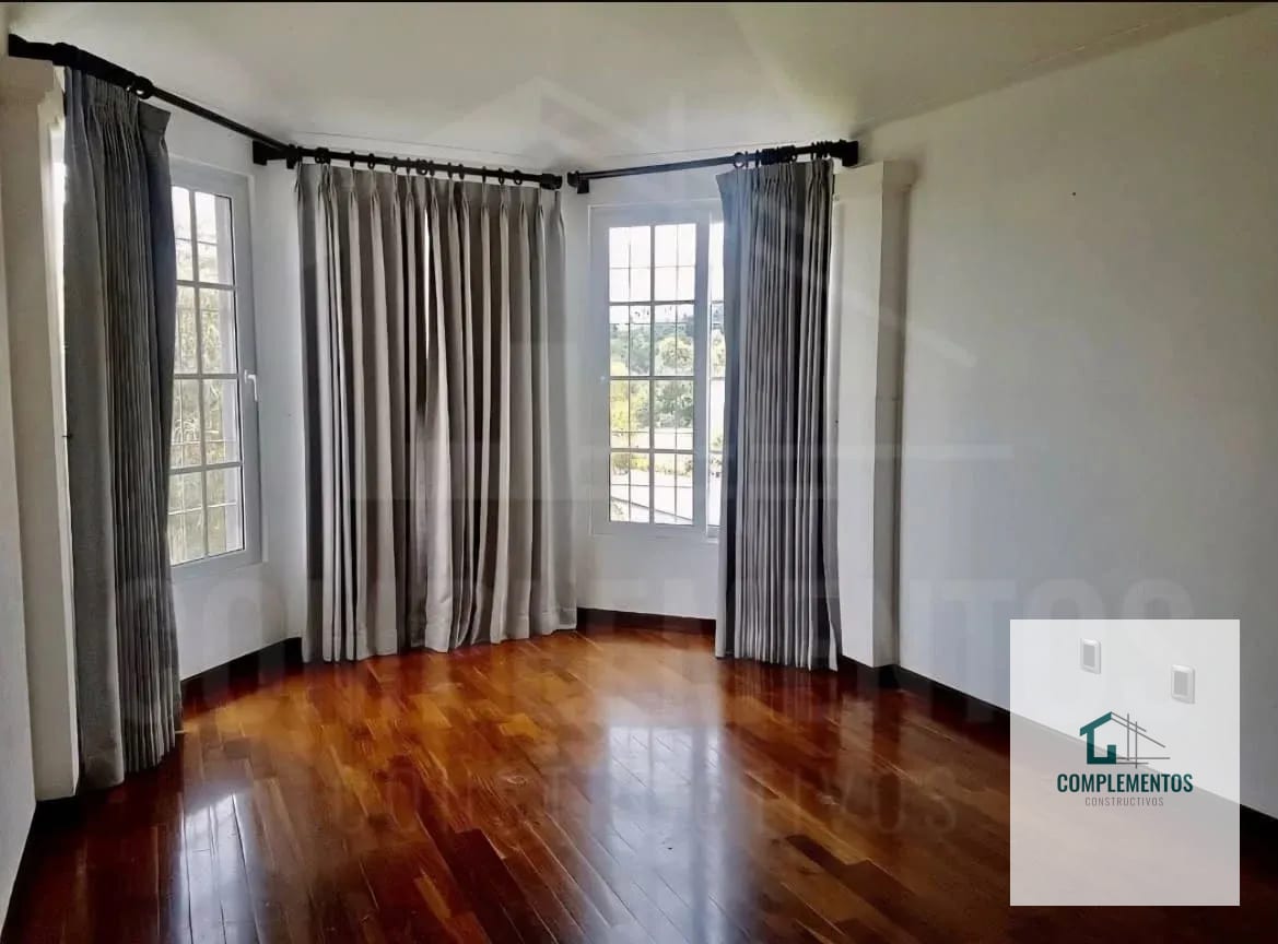 Colonia La Montaña, Casa en Venta Zona 16, 5 hab. 600 m² 1300 vr² — Casa en Venta en La Montaña, Zona 16, Guatemala, Ciudad — foto 2 de 9