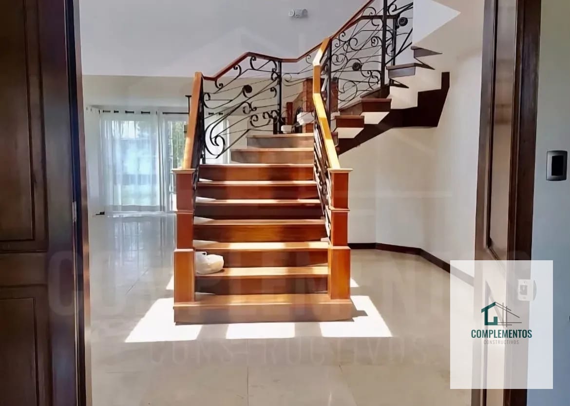 Colonia La Montaña, Casa en Venta Zona 16, 5 hab. 600 m² 1300 vr² — Casa en Venta en La Montaña, Zona 16, Guatemala, Ciudad — foto 7 de 9