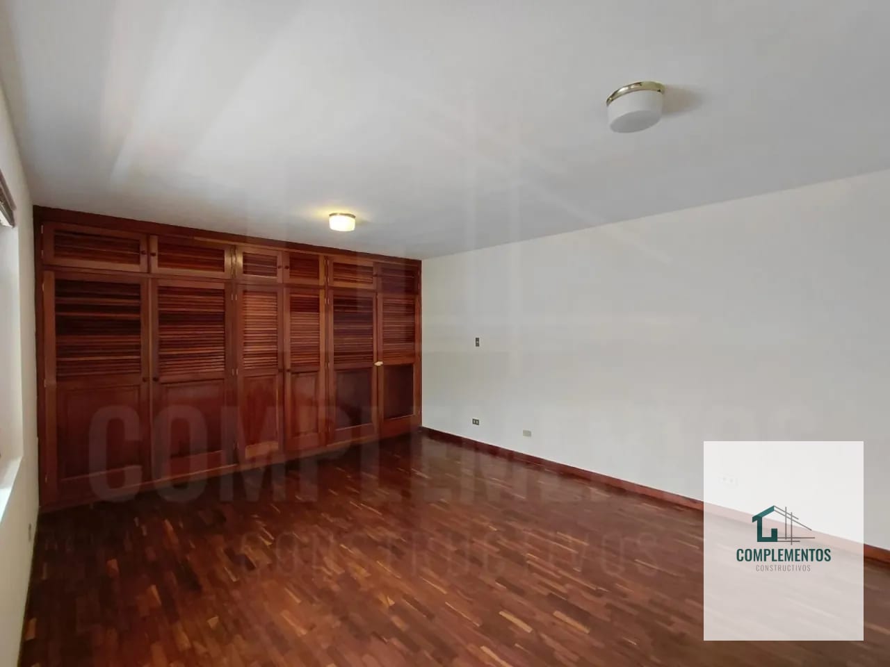 Casa en Renta zona 4, 5 hab. 400 m² — Casa en Alquiler en Zona 4, Guatemala, Ciudad — foto 4 de 9