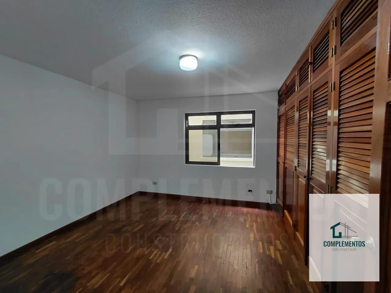 Casa en Renta zona 4, 5 hab. 400 m² — Casa en Alquiler en Zona 4, Guatemala, Ciudad — foto 5 de 9