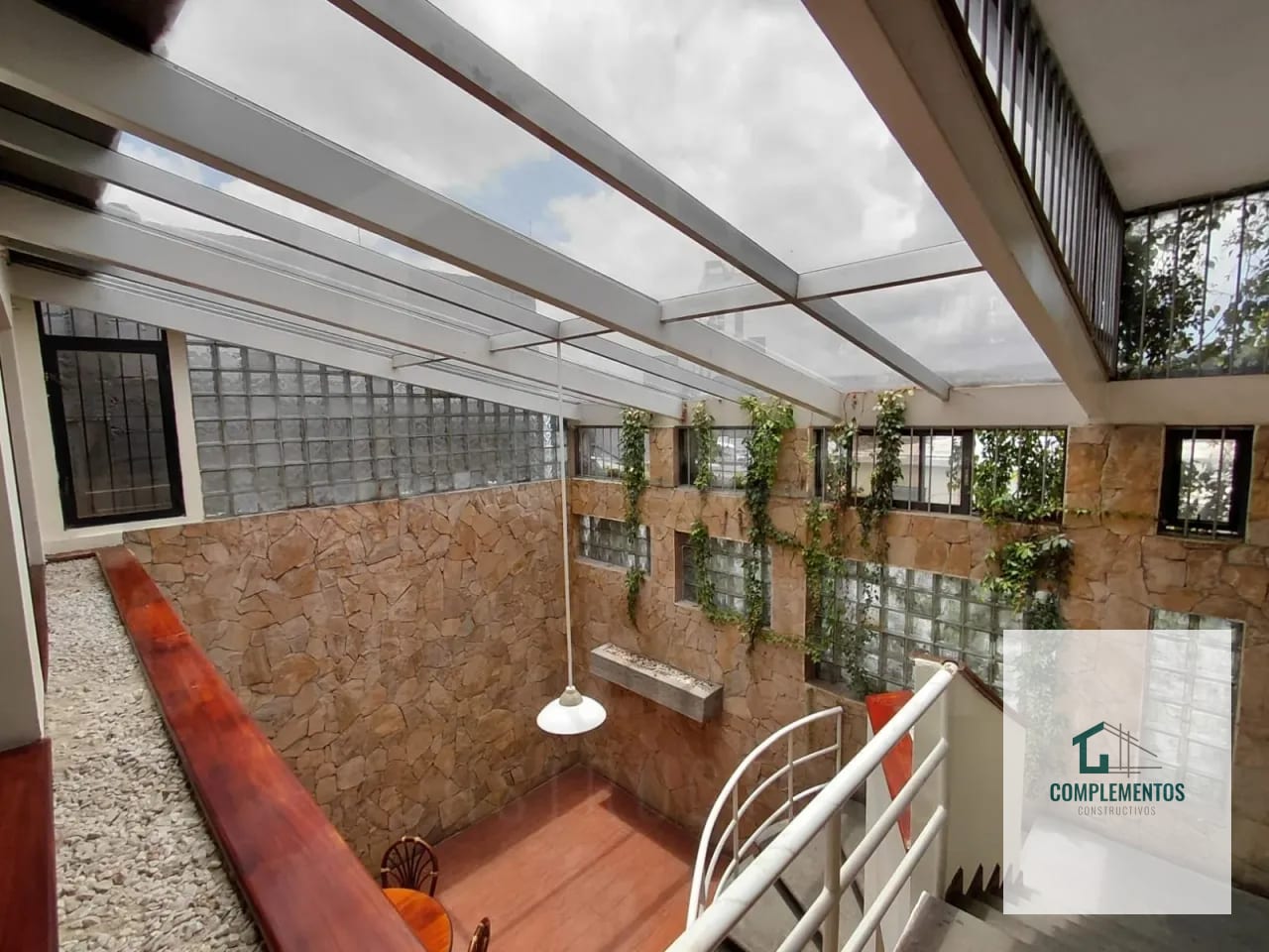 Casa en Renta zona 4, 5 hab. 400 m² — Casa en Alquiler en Zona 4, Guatemala, Ciudad — foto 7 de 9