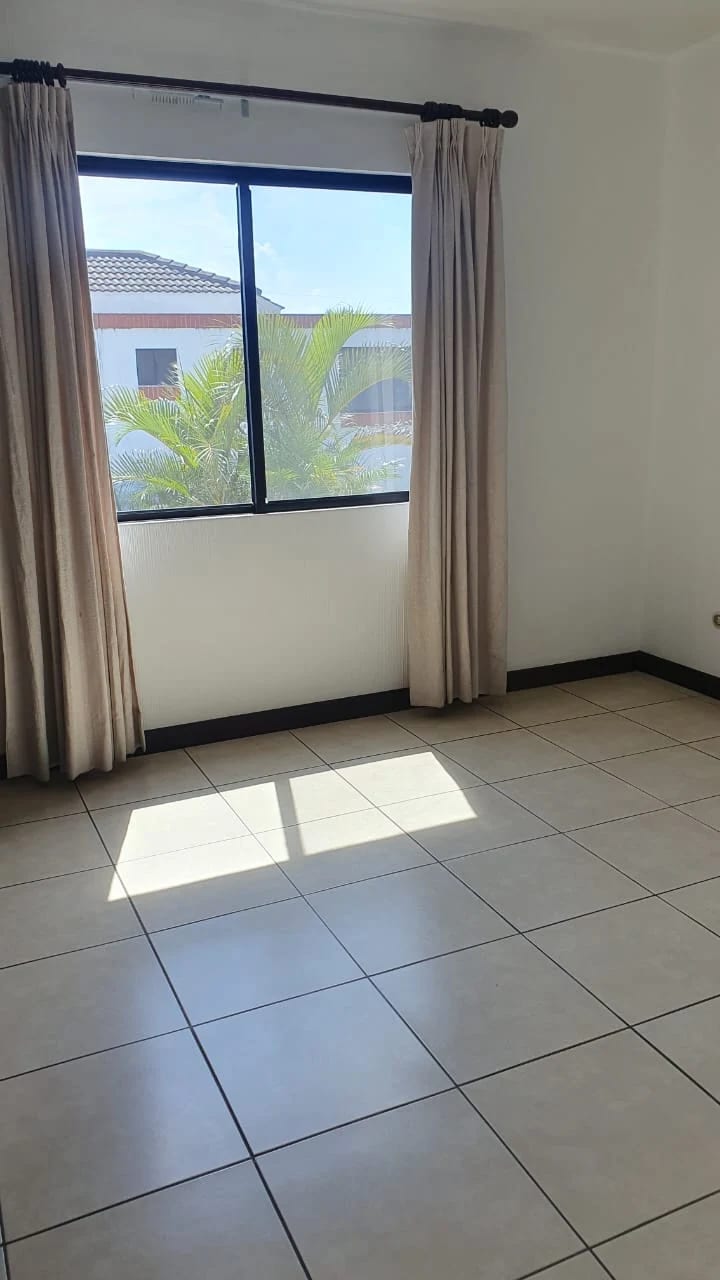 CASA EN VENTA ZONA 16 EN PORTAL DE SAN ISIDRO I + 1 — Casa en Venta en Portal de San Isidro I, Zona 16, Guatemala, Ciudad — foto 15 de 17