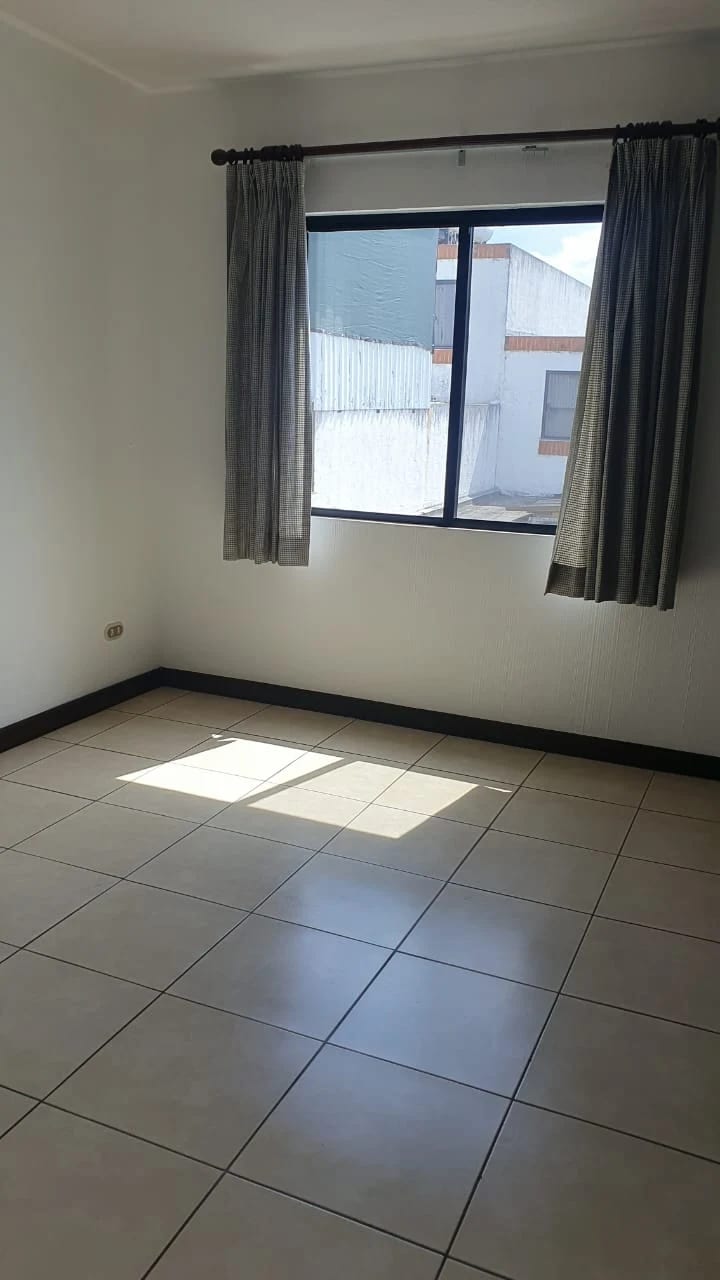 CASA EN VENTA ZONA 16 EN PORTAL DE SAN ISIDRO I + 1 — Casa en Venta en Portal de San Isidro I, Zona 16, Guatemala, Ciudad — foto 17 de 17