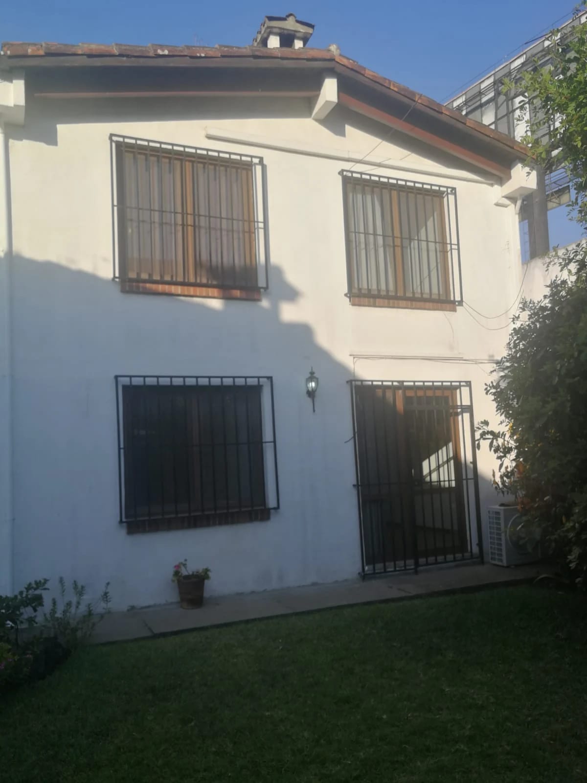CASA EN ALQUILER EN ZONA 10 FUERA DE GARITA — Casa en Alquiler en Zona 10, Guatemala, Ciudad — foto 8 de 9
