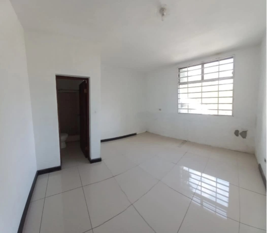 CASA EN PUNTO COMERCIAL EN ALQUILER KM 8 CAES — Casa en Alquiler en Carretera a El Salvador, Guatemala, Ciudad — foto 15 de 15
