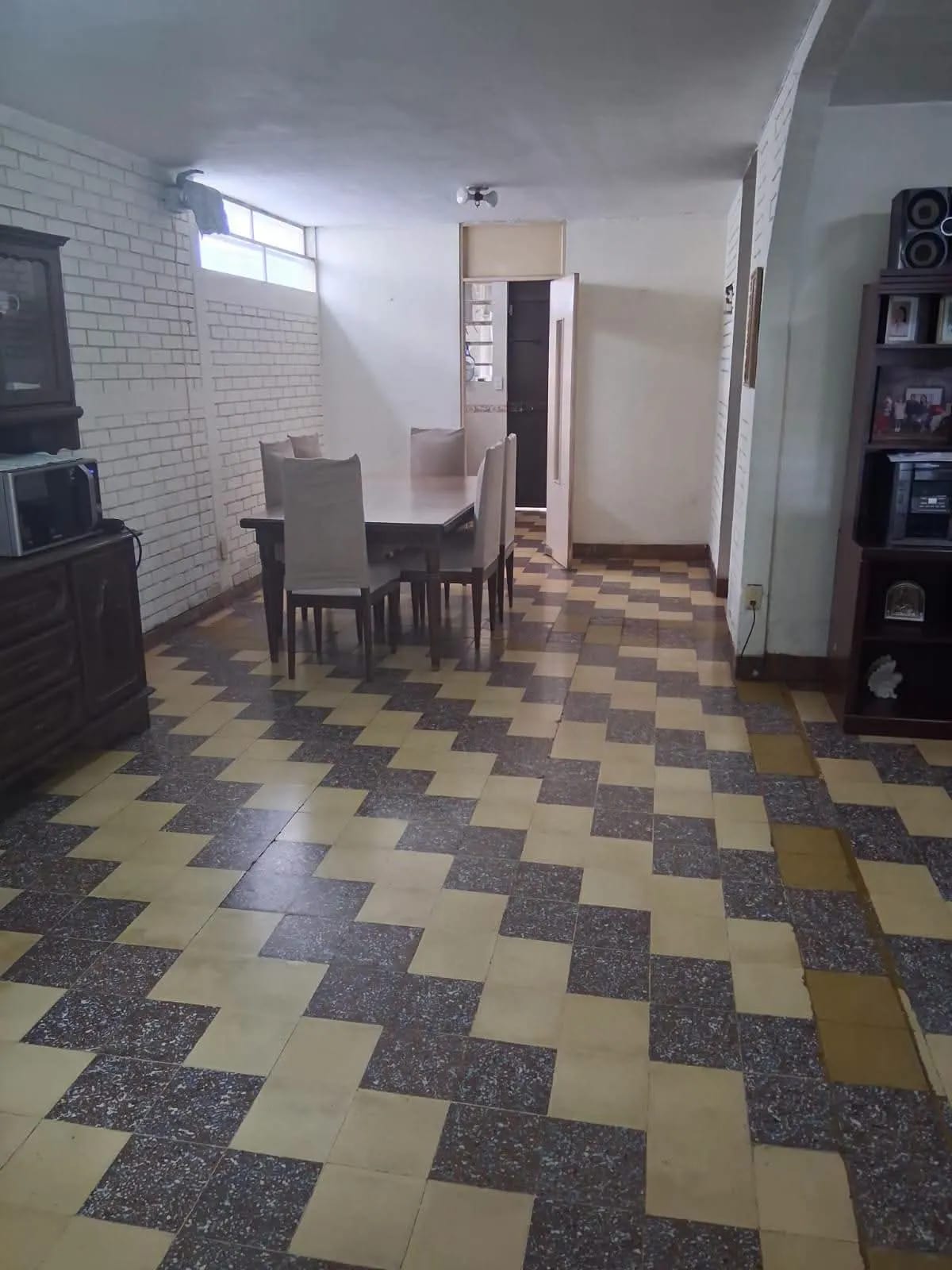 CASA EN VENTA EN LA ZONA 11 MARISCAL + 1 — Casa en Venta en Zona 11, Guatemala, Ciudad — foto 4 de 5