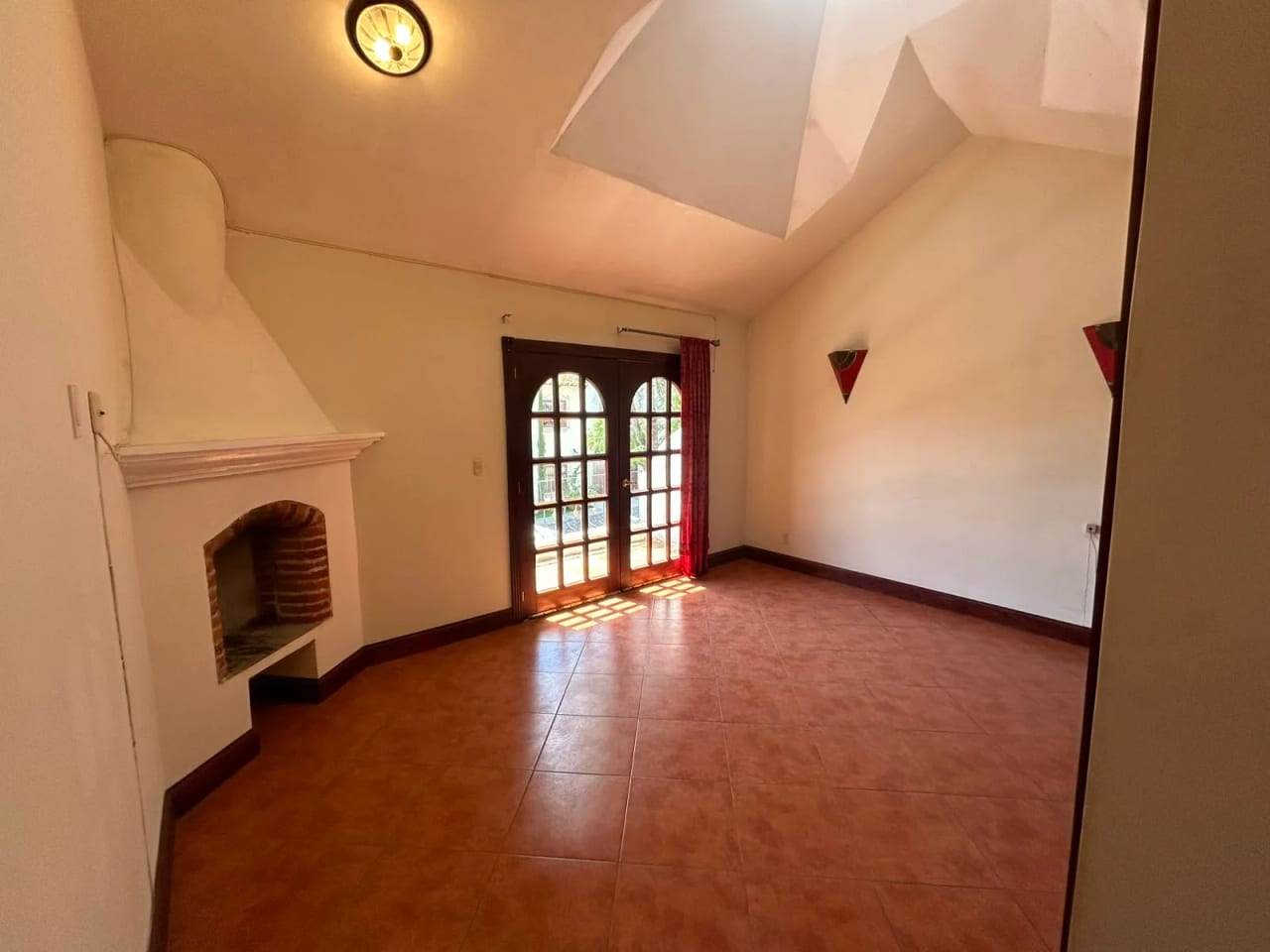 CASA EN VENTA EN LAS HUERTAS DE SAN PEDRO ANTIGUA — Casa en Venta en Antigua, Sacatepéquez — foto 9 de 14