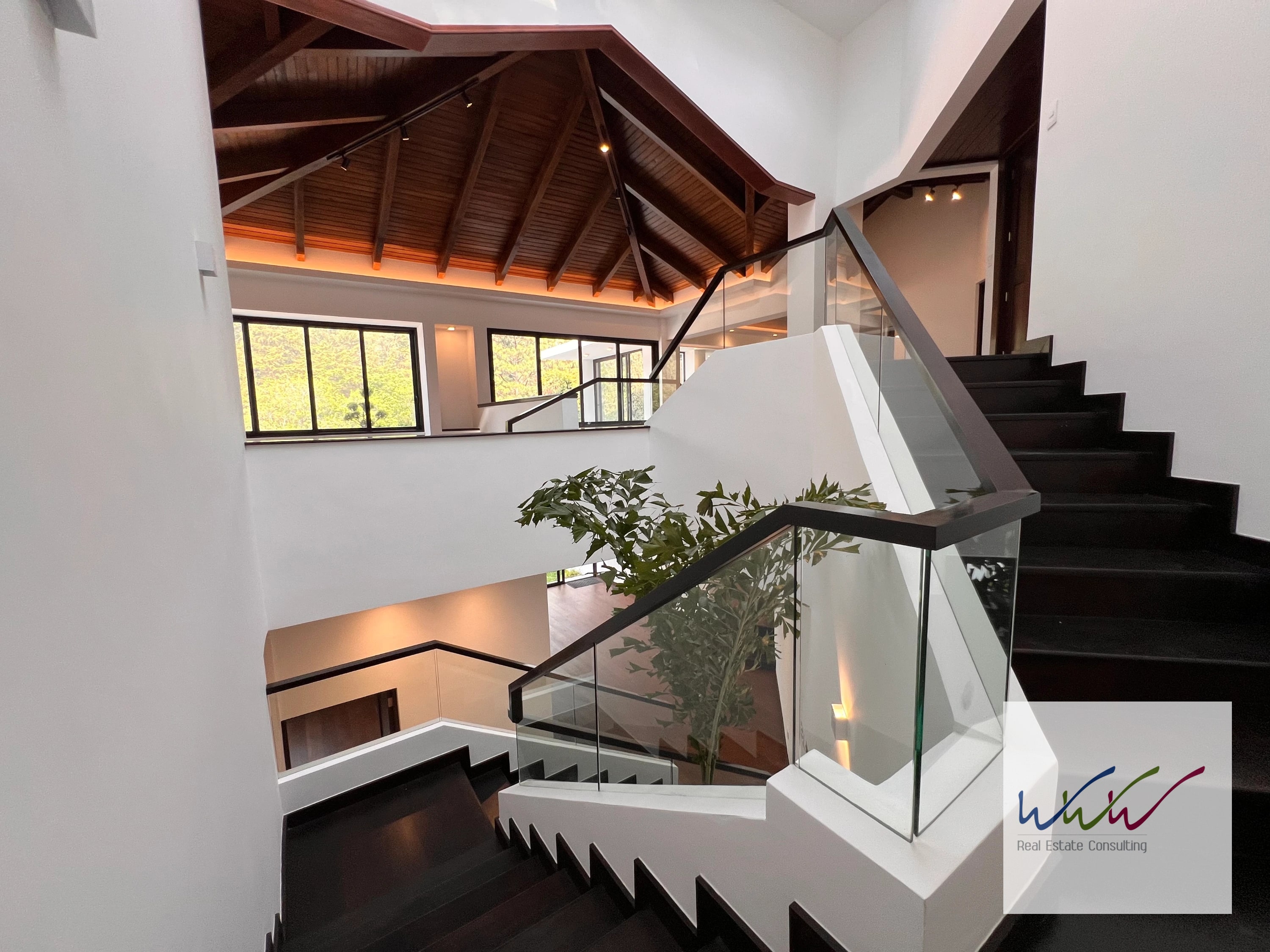 Vendo amplia casa en Oakland, zona 10 — Casa en Venta en Oakland I, Zona 10, Guatemala, Ciudad — foto 7 de 15