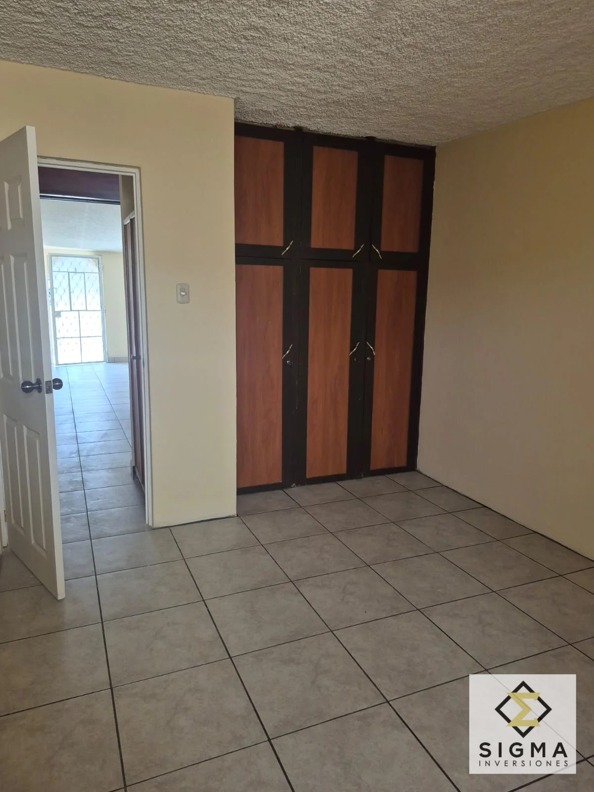 Propiedad con Excelente ubicación en Zona 7, Ciudad de Plata 2 — Casa en Venta en Ciudad de Plata, Zona 7, Guatemala, Ciudad — foto 6 de 9