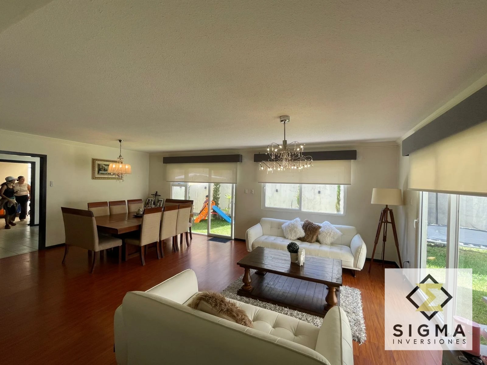 EN VENTA: Preciosa casa en Zona 7 Mixco, Las Luces del Encinal — Casa en Venta en Zona 7 Mixco, Guatemala, Ciudad — foto 8 de 15