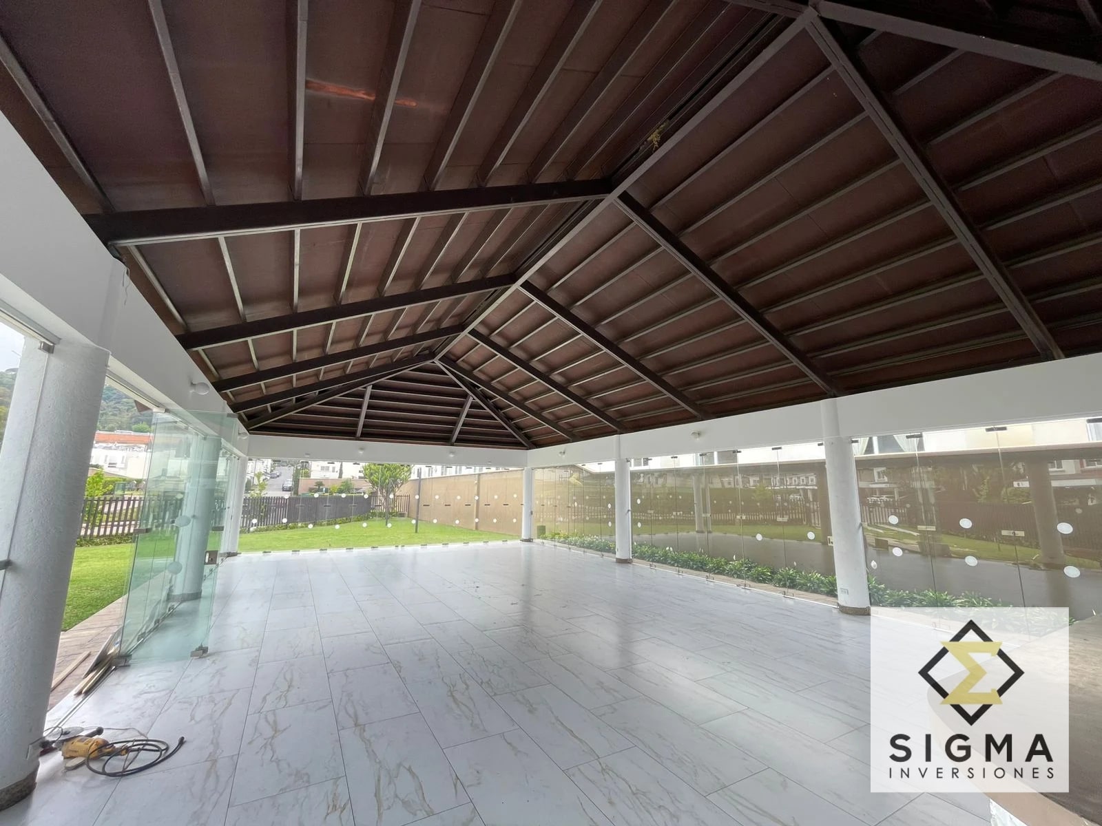 EN VENTA: Preciosa casa en Zona 7 Mixco, Las Luces del Encinal — Casa en Venta en Zona 7 Mixco, Guatemala, Ciudad — foto 13 de 15