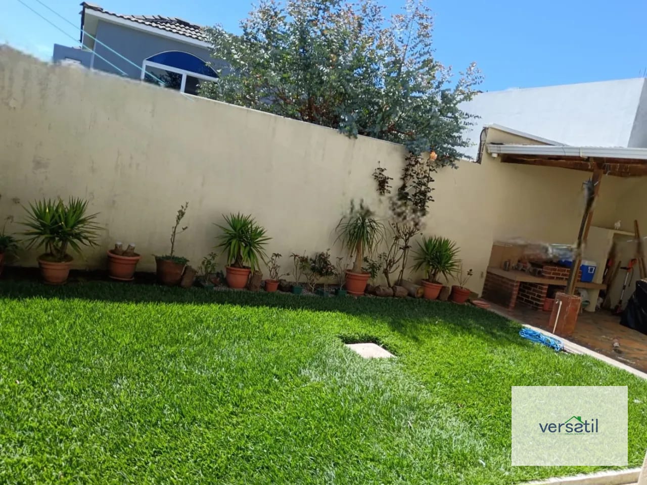 Bonita casa en venta Los MANANTIALES — Casa en Venta en Los Manantiales, Carretera a El Salvador, Guatemala, Ciudad — foto 2 de 10