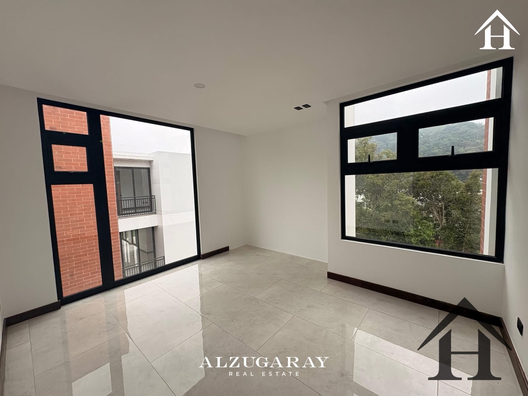 Casa moderna para estrenar Arrazola 1, km17.5 Carr a El Salvador — Casa en Venta en Carretera a El Salvador, Guatemala, Ciudad — foto 7 de 12