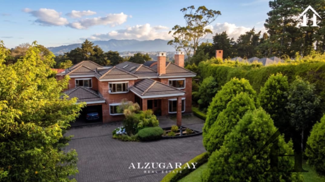 Casa espectacular Condominio Las Alturas KM18.5 CAES — Casa en Venta en Las Alturas, Carretera a El Salvador, Guatemala, Ciudad — foto 1 de 13