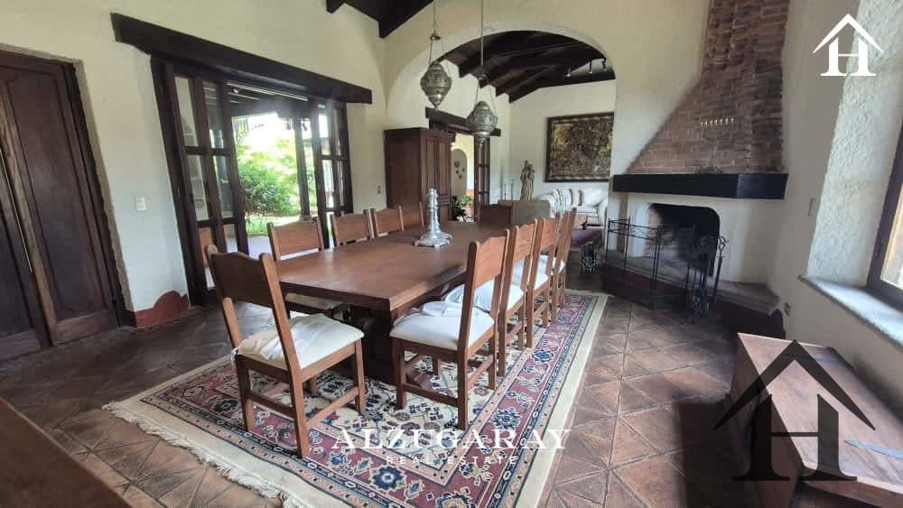 Casa espectacular 11,075 Vrs2 a 10 Min Antigua / Pastores — Casa en Venta en Antigua, Sacatepéquez — foto 8 de 14