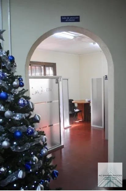 Casa con super ubicación para oficinas — Casa en Alquiler en Zona 10, Guatemala, Ciudad — foto 5 de 9