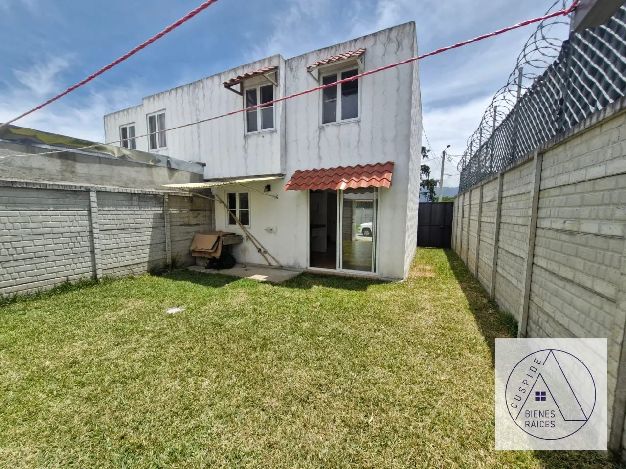 San José Pinula Alquilo casa en Altos de San Nicolas 2 — Casa en Alquiler en San José Pinula, Guatemala, Ciudad — foto 2 de 6